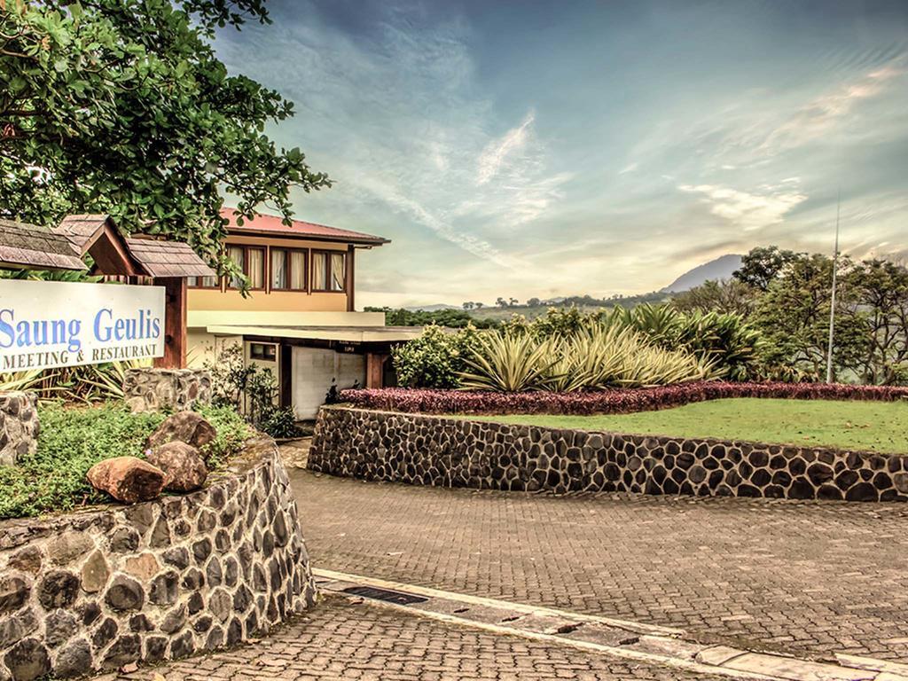 Gunung Geulis Cottages Managed By Royal Tulip Bogor Exteriér fotografie